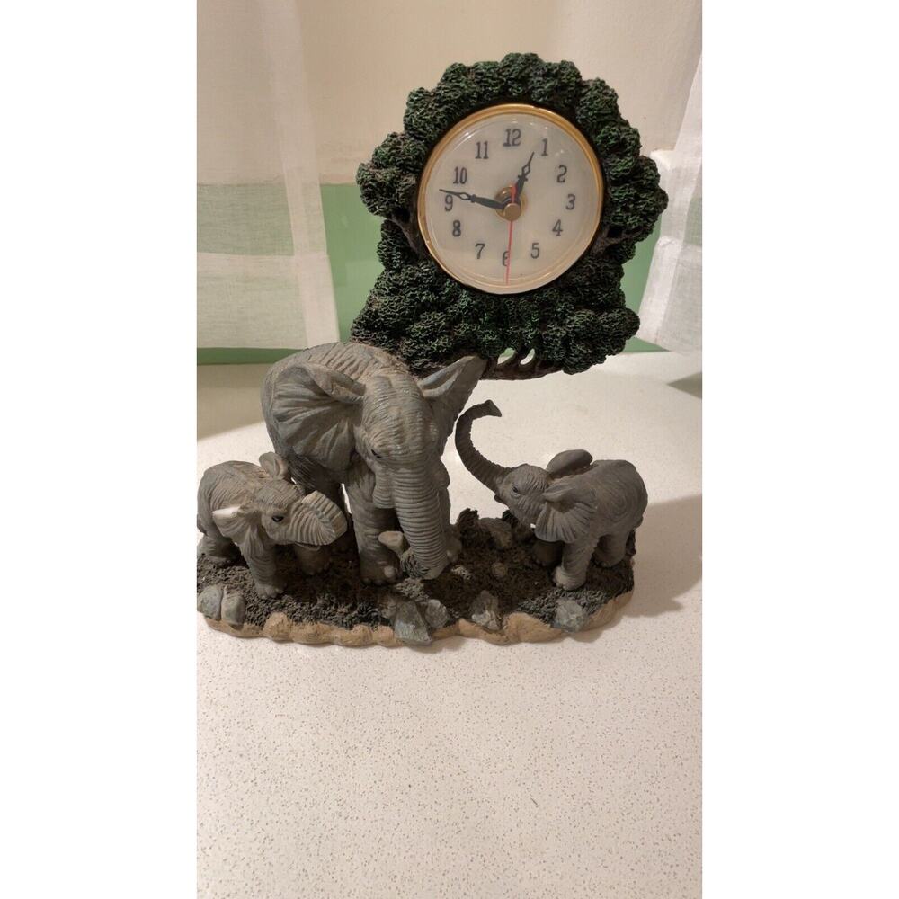 HERCO Elephant With Babies Desk Clock Rocks Battery Operated Rustic HTF